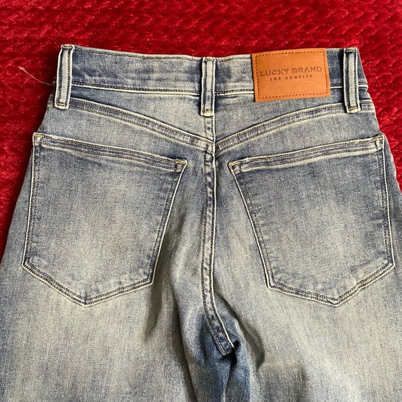 LUCKY BRAND Bridgette high rise lantern dark wash exposed button skinny jeans 4 - Picture 12 of 12